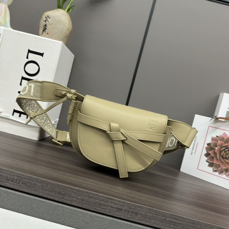 l*ew* satchel bags